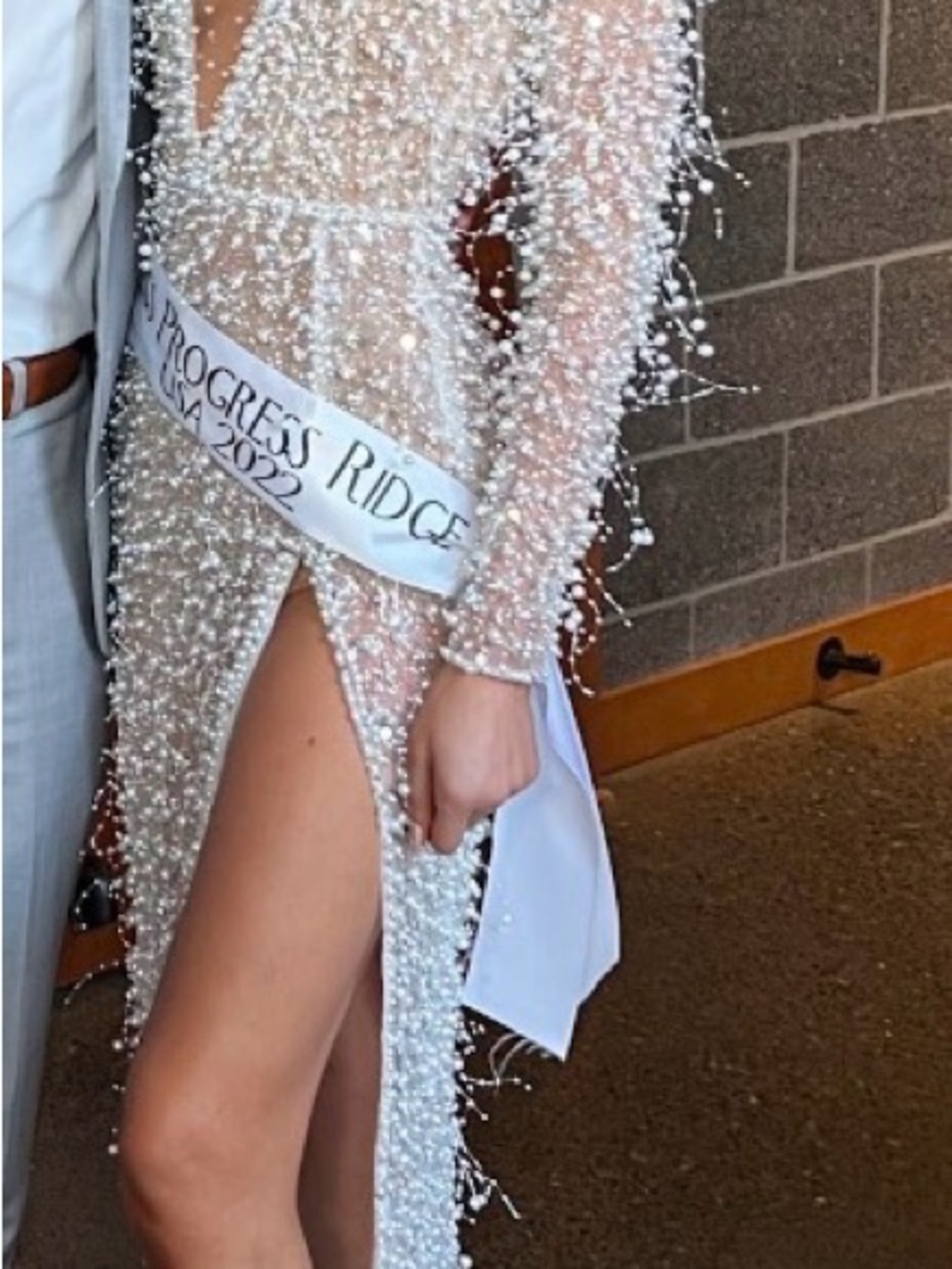 ALBIN DYLA Pearl White High-Slit Sheer Evening Gown - Picture 3 of 4